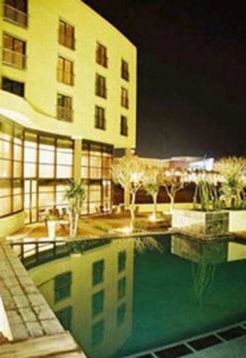 Umhlanga Ridge 3*
